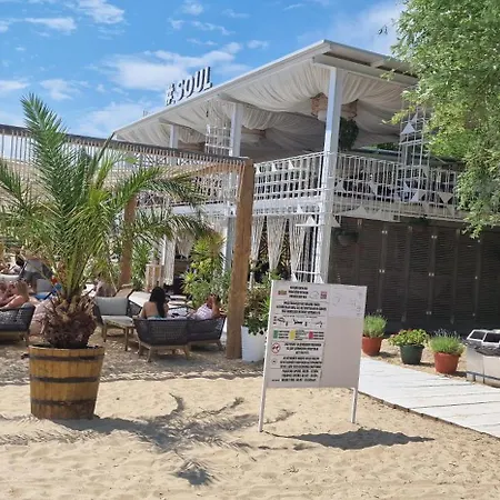 Dolce Near The Coast Апартамент *